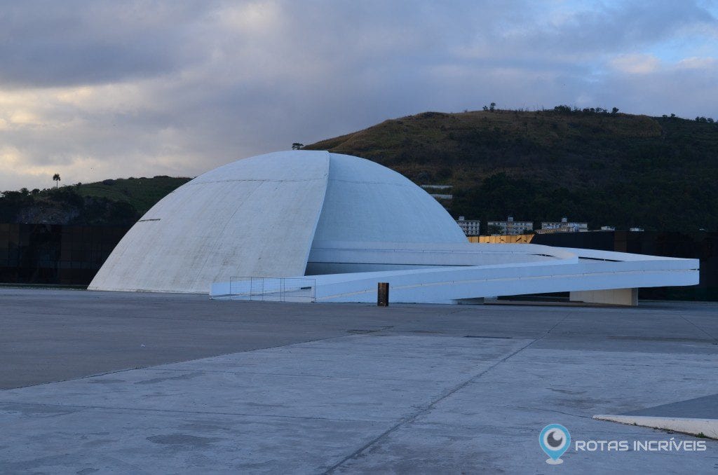 Fundação Oscar Niemeyer em Niterói